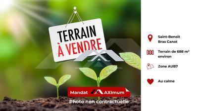 Terrain - 688 m²