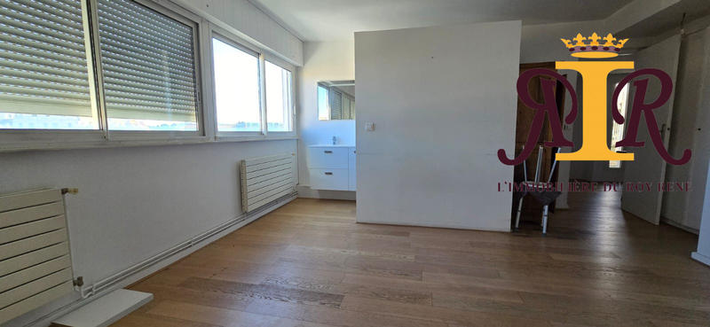 Appartement - 150 m² - 5 pièces