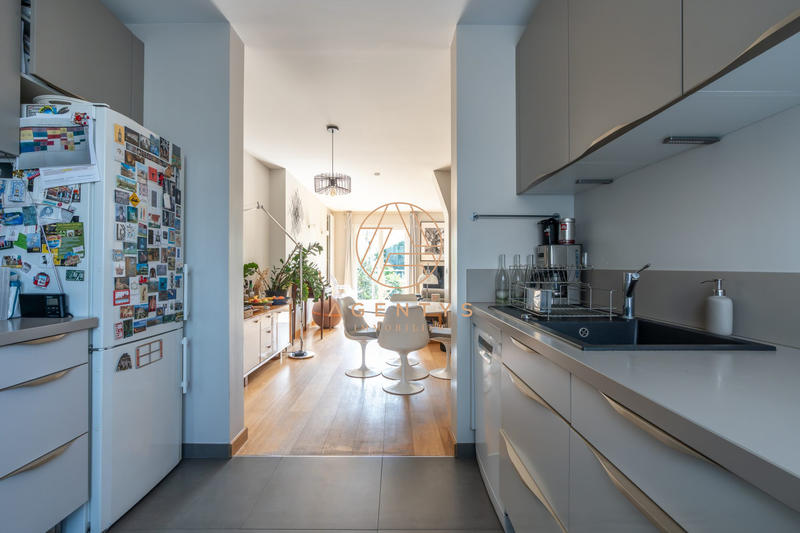 Maison - 95 m² - 7 pièces