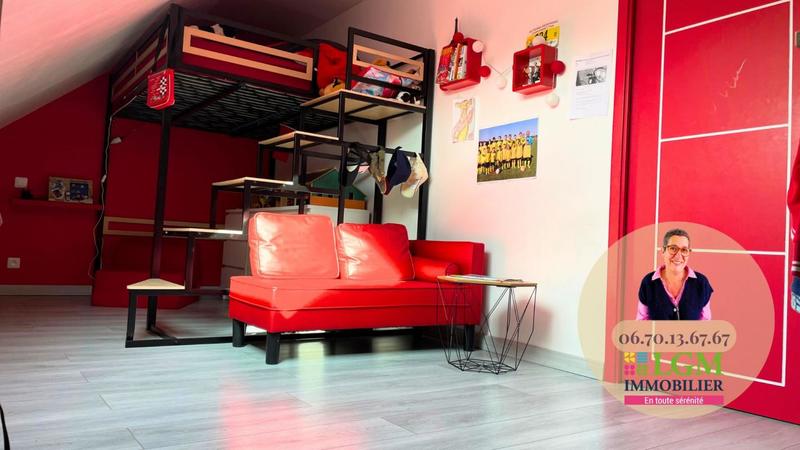 Maison - 201 m² - 6 pièces