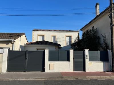Maison - 107 m² - 5 pièces