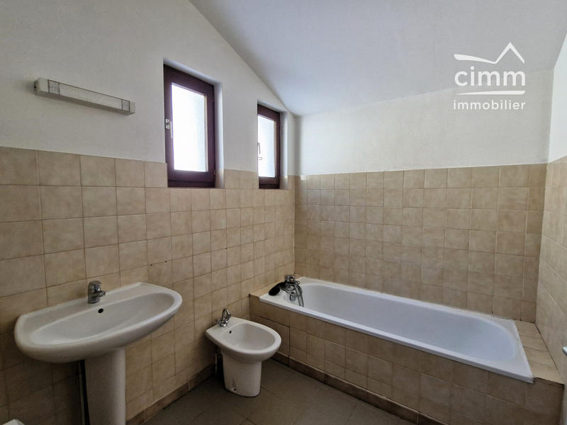 Maison - 134 m² - 3 pièces