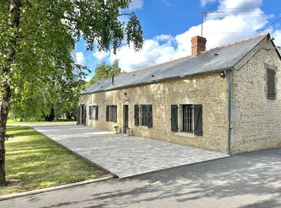 Haras - 256 m² - 9 pièces