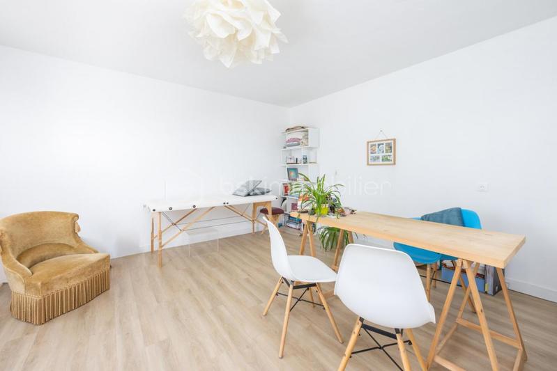 Maison en pierre - 159 m² - 7 pièces