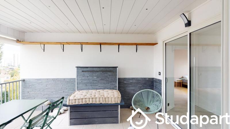 Chambre - 11 m² - 1 pièce