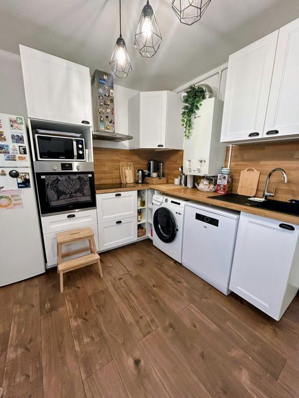 Appartement - 70 m² - 3 pièces