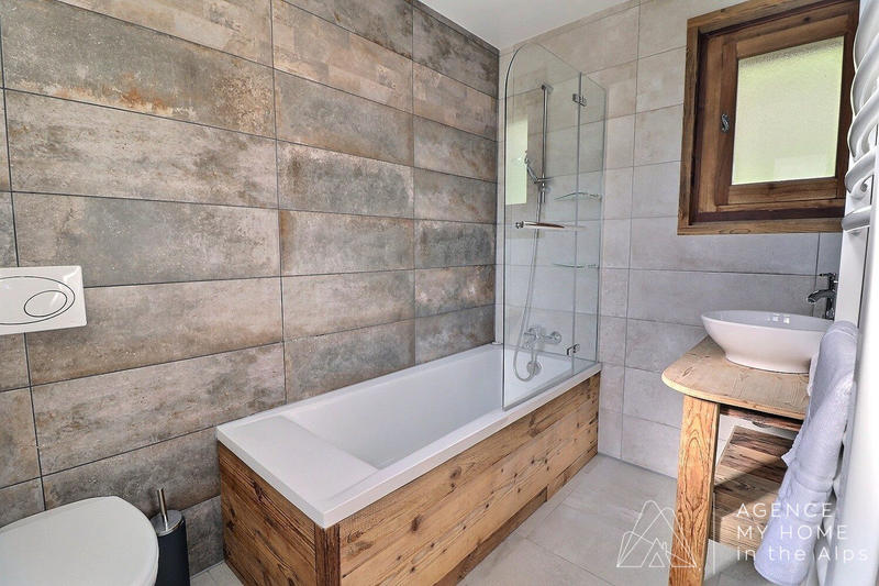 Appartement - 75 m² - 5 pièces