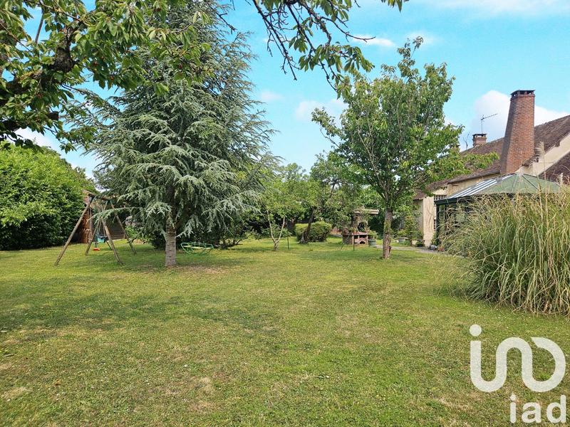 Maison - 381 m² - 11 pièces
