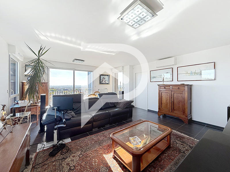 Appartement - 86 m² - 3 pièces