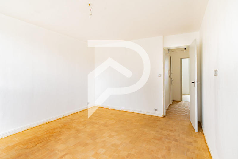 Appartement - 70 m² - 4 pièces