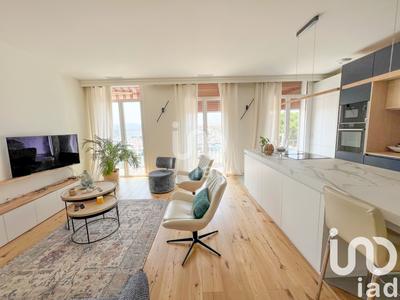 Appartement - 85 m² - 3 pièces