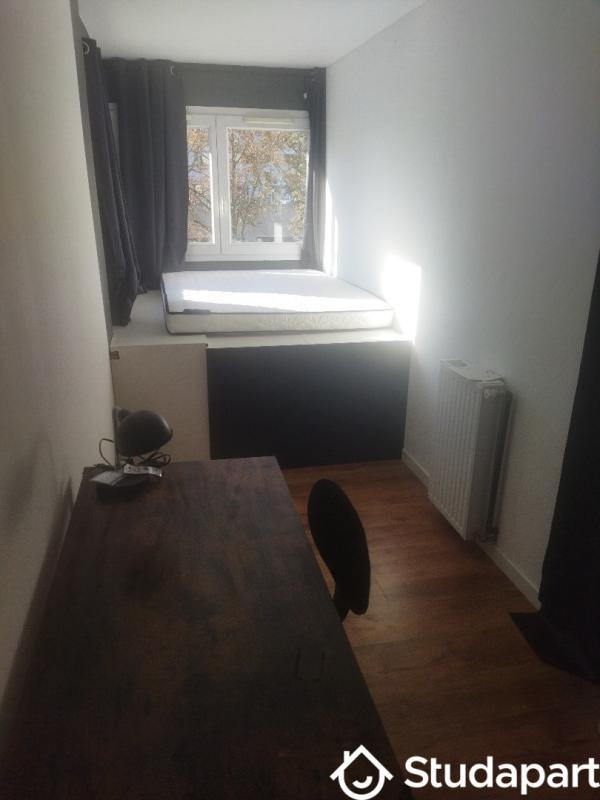 Chambre - 12 m² - 1 pièce