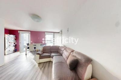 Appartement - 77 m² - 4 pièces