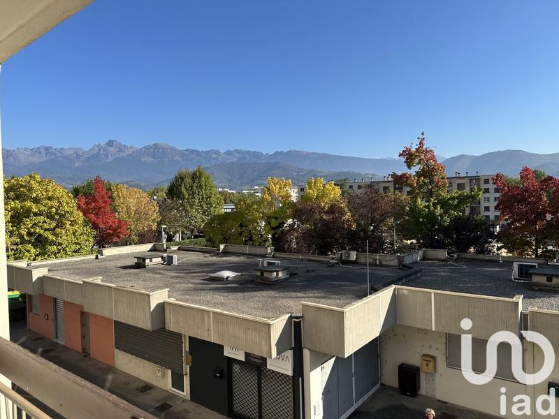 Appartement - 88 m² - 3 pièces