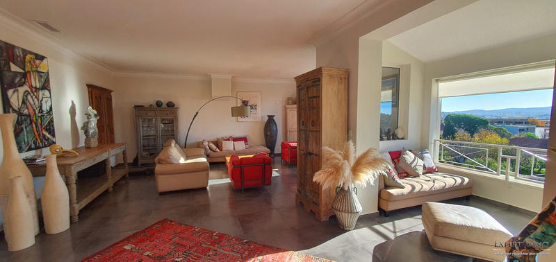 Appartement - 121 m² - 4 pièces