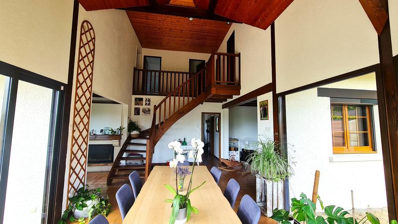 Maison - 174 m² - 6 pièces