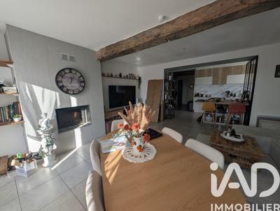 Maison - 92 m² - 5 pièces