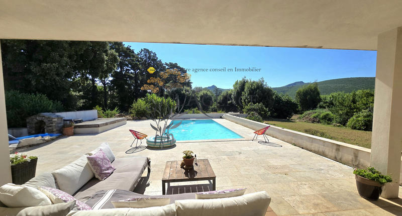 Maison - 135 m² - 4 pièces