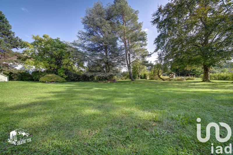 Maison - 218 m² - 8 pièces