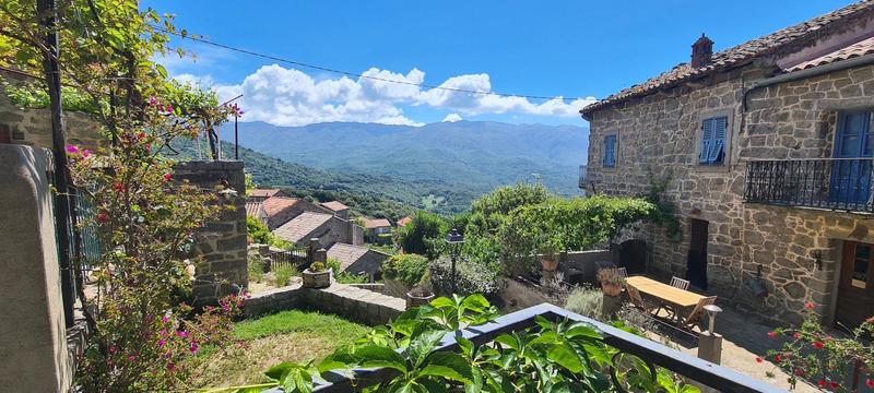 Maison - 57 m² - 4 pièces