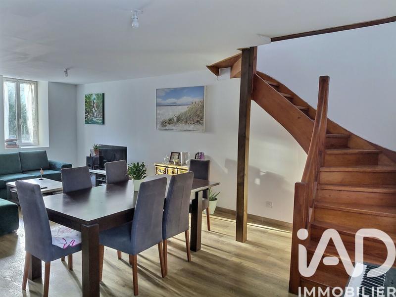 Maison - 98 m² - 4 pièces