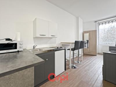 Appartement - 15 m² - 1 pièce