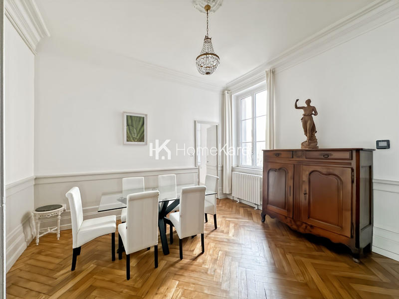 Appartement - 112 m² - 5 pièces