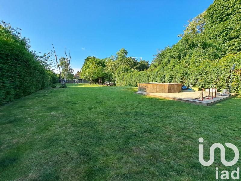 Maison - 280 m² - 7 pièces