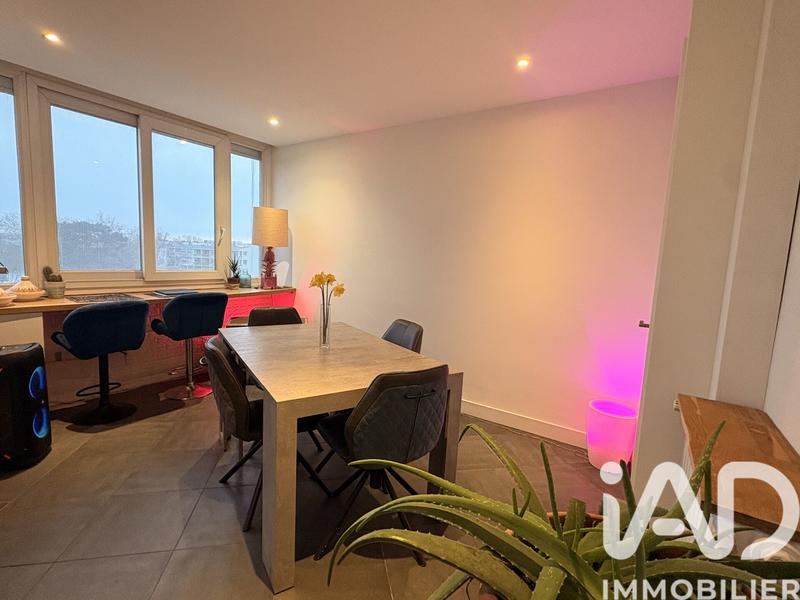 Appartement - 82 m² - 3 pièces