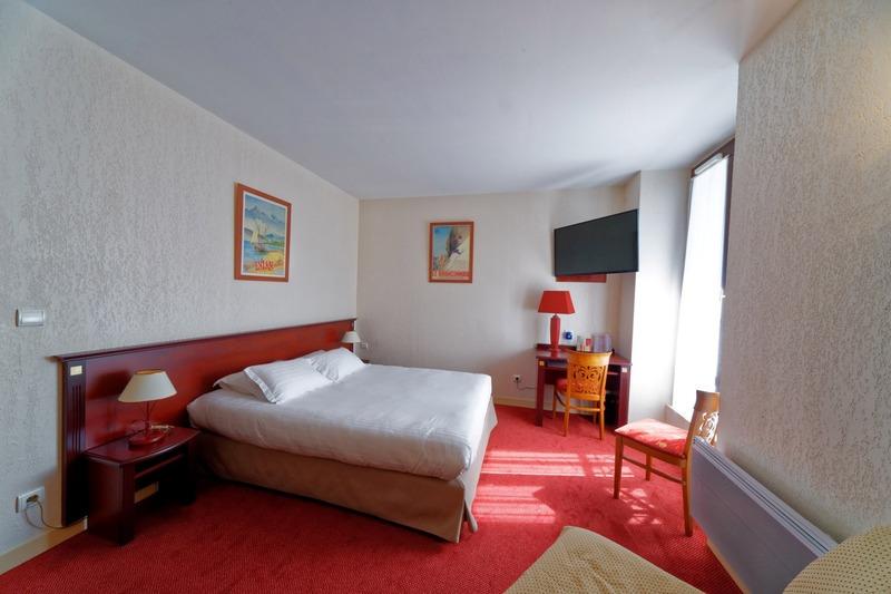 Local commercial - 407 m² - 14 pièces