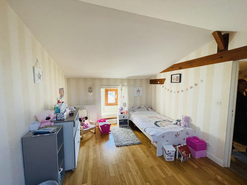 Maison - 172 m² - 7 pièces