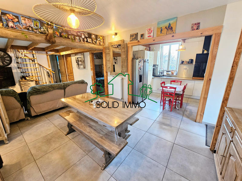 Maison - 158 m² - 10 pièces