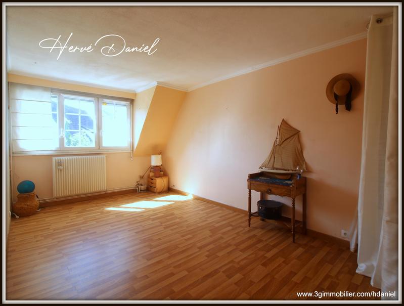 Maison jumelée - 149 m² - 7 pièces