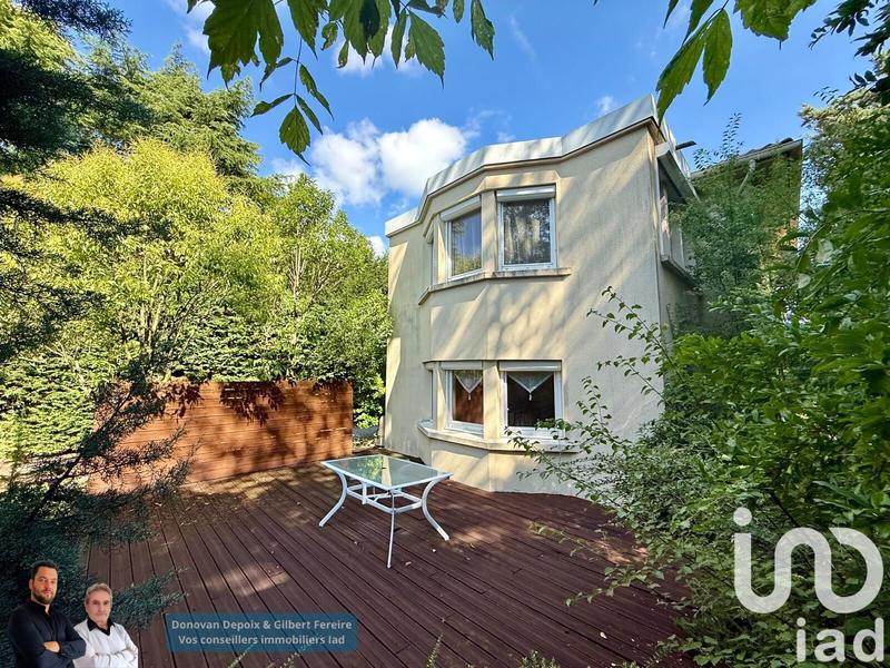 Maison - 153 m² - 8 pièces