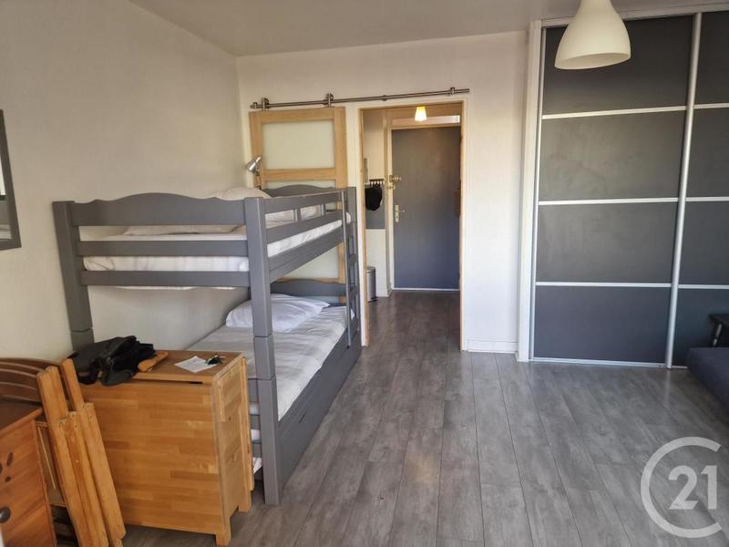 Studio - 24 m² - 1 pièce