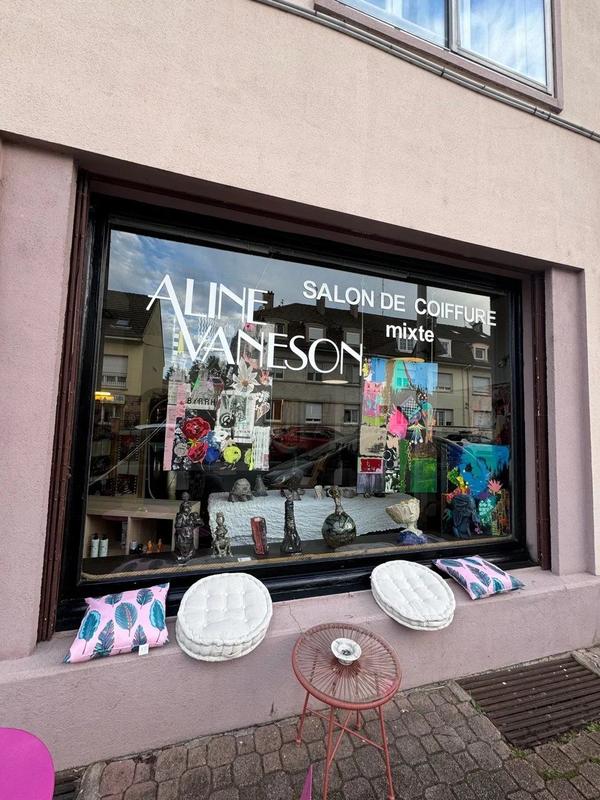 Magasins - 100 m² - 2 pièces