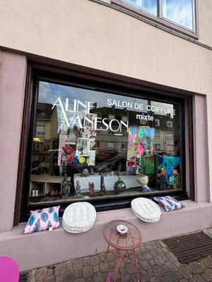 Magasins - 100 m² - 2 pièces