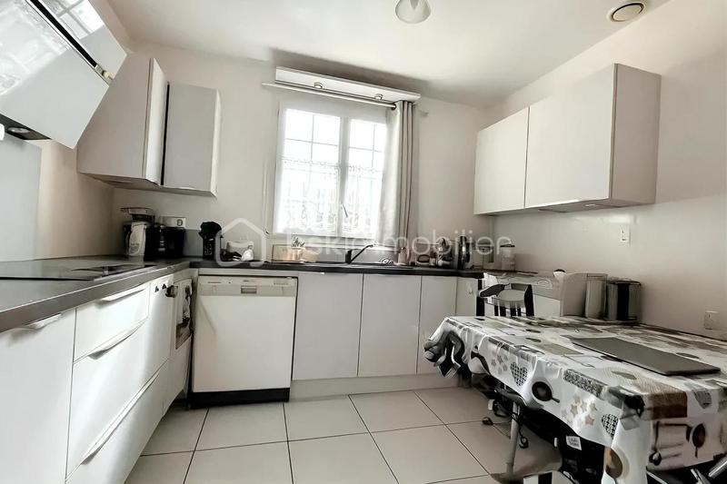 Pavillon - 125 m² - 6 pièces