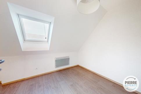 Studio - 30 m² - 1 pièce