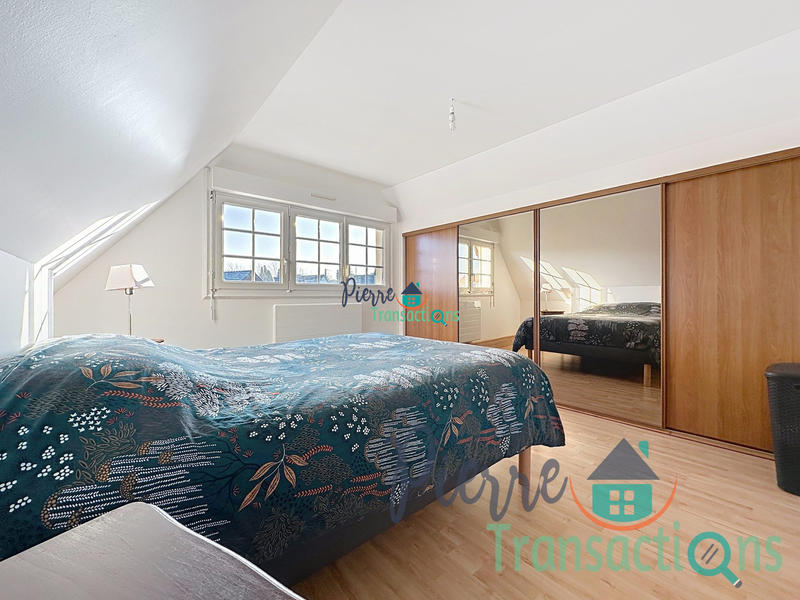 Maison - 97 m² - 5 pièces