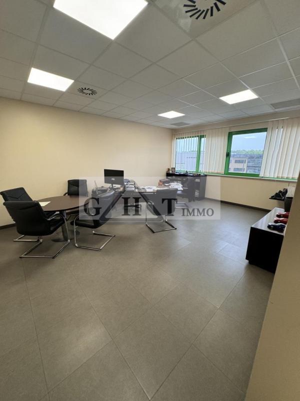 Immeuble - 1 500 m²