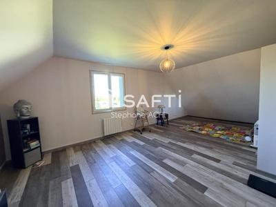 Maison - 150 m² - 4 pièces