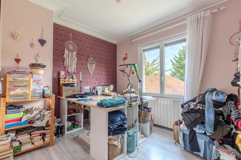Maison - 188 m² - 9 pièces