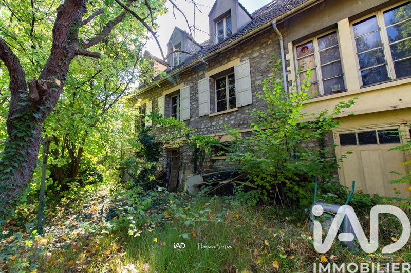 Maison - 185 m² - 8 pièces