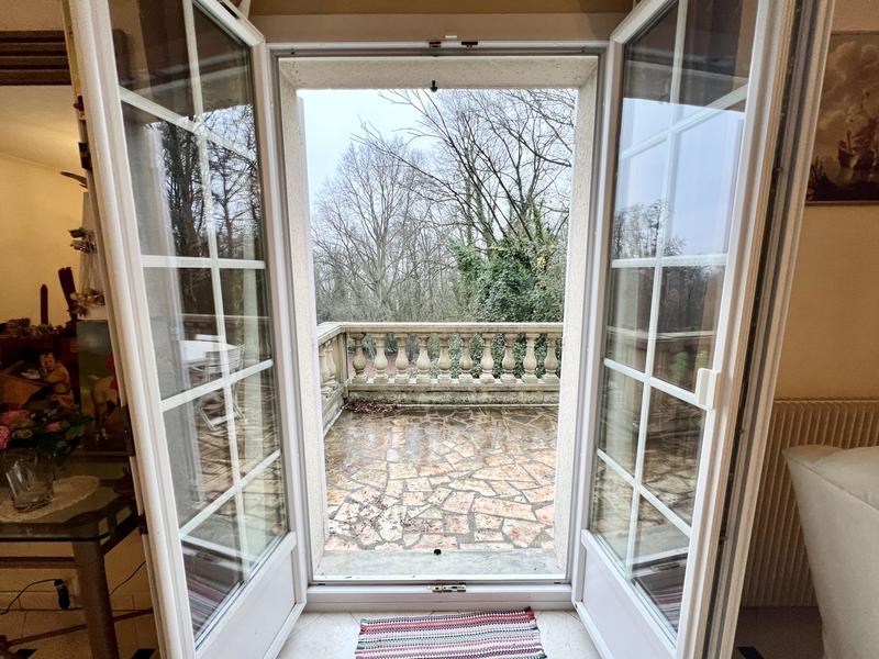 Maison - 200 m² - 6 pièces