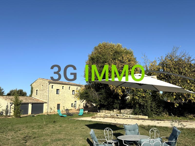 Corps de ferme - 198 m² - 9 pièces