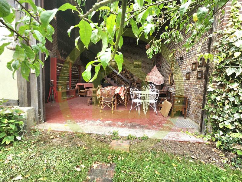 Maison - 218 m² - 6 pièces