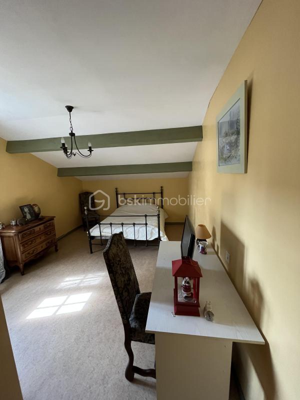 Demeure - 140 m² - 6 pièces