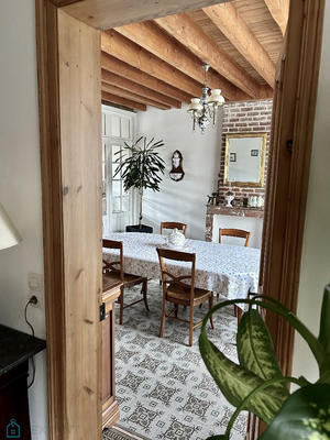 Maison - 159 m² - 6 pièces