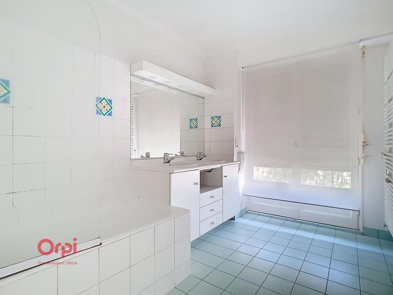 Appartement - 88 m² - 4 pièces